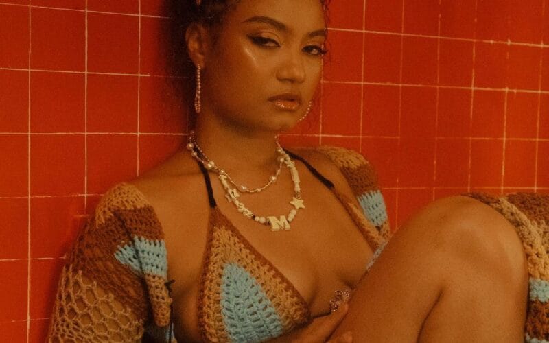 Mellissa Henny Talk shoot