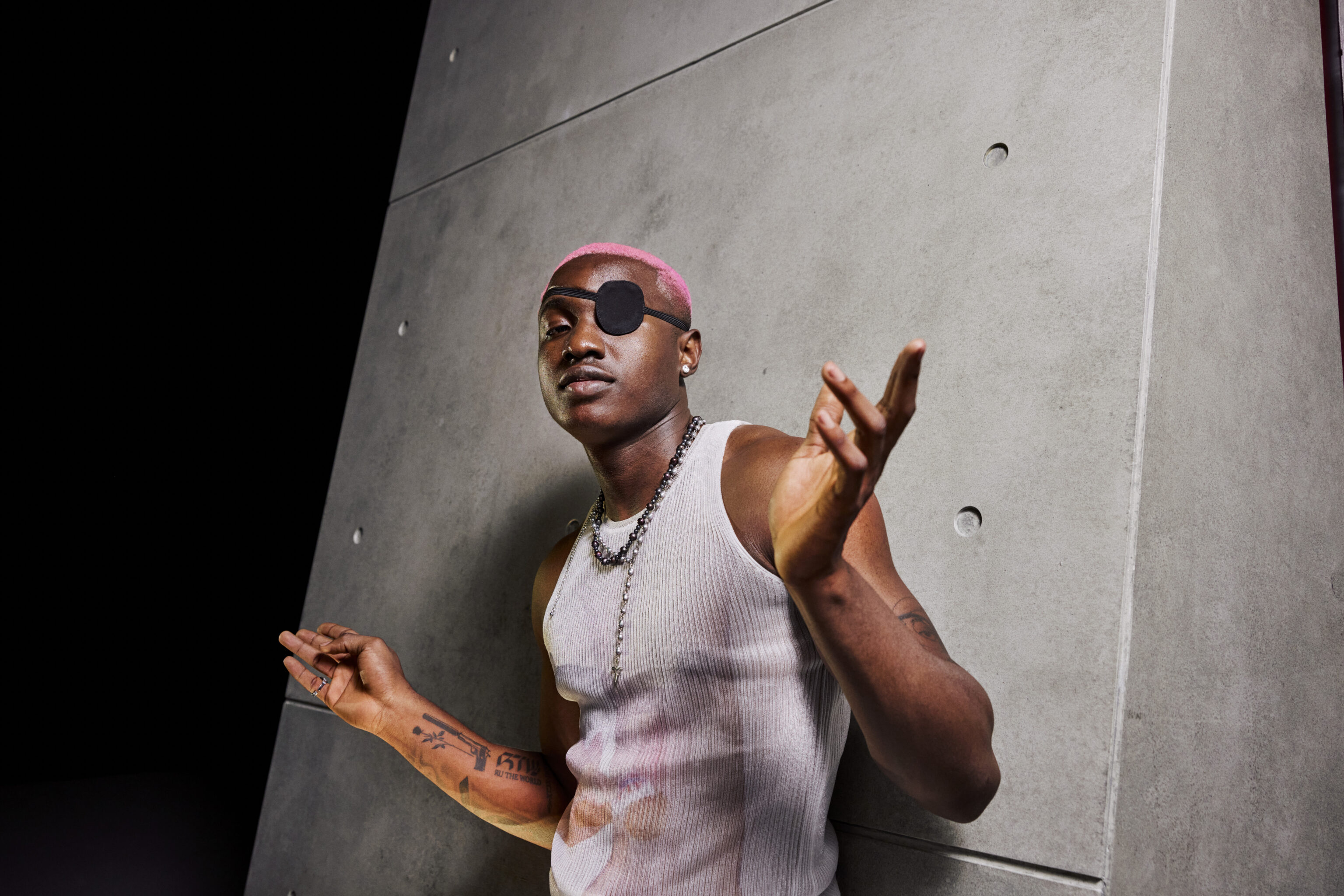 Ruger Red Rapper Nigerian Star Ruger Lights Up Apple Music London Sessions With ...