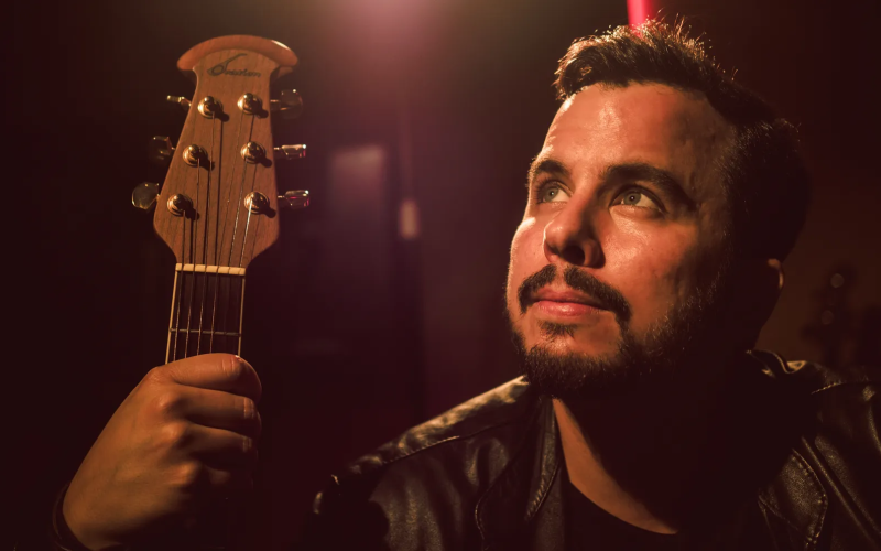 Bruno Brocchi Unveils Emotionally Charged Single ‘Underground Love’
