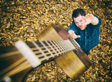 Ian Bareham Unveils Heartfelt Tune ‘Afraid To Bleed’