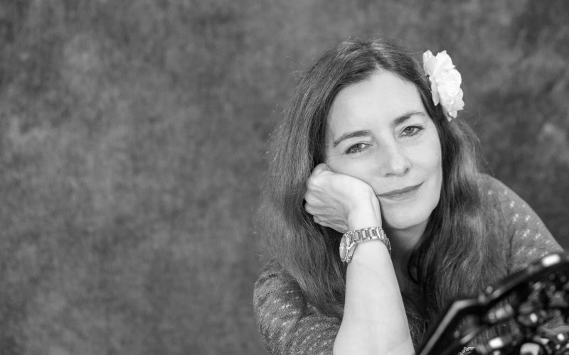 Denise Mangiardi Unveils New Album 'On The Brink'