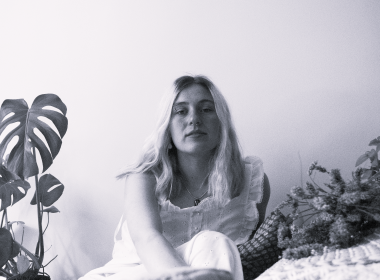 Genevieve Miles Unveils New Single ‘howl’