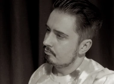 Pat Donnelly Unveils New Album 'Reading You Closely'