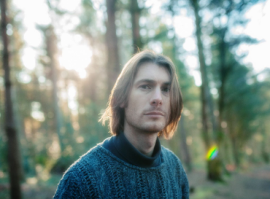 Dom Malin’s Tapping Out – A Stirring Anthem of Perseverance