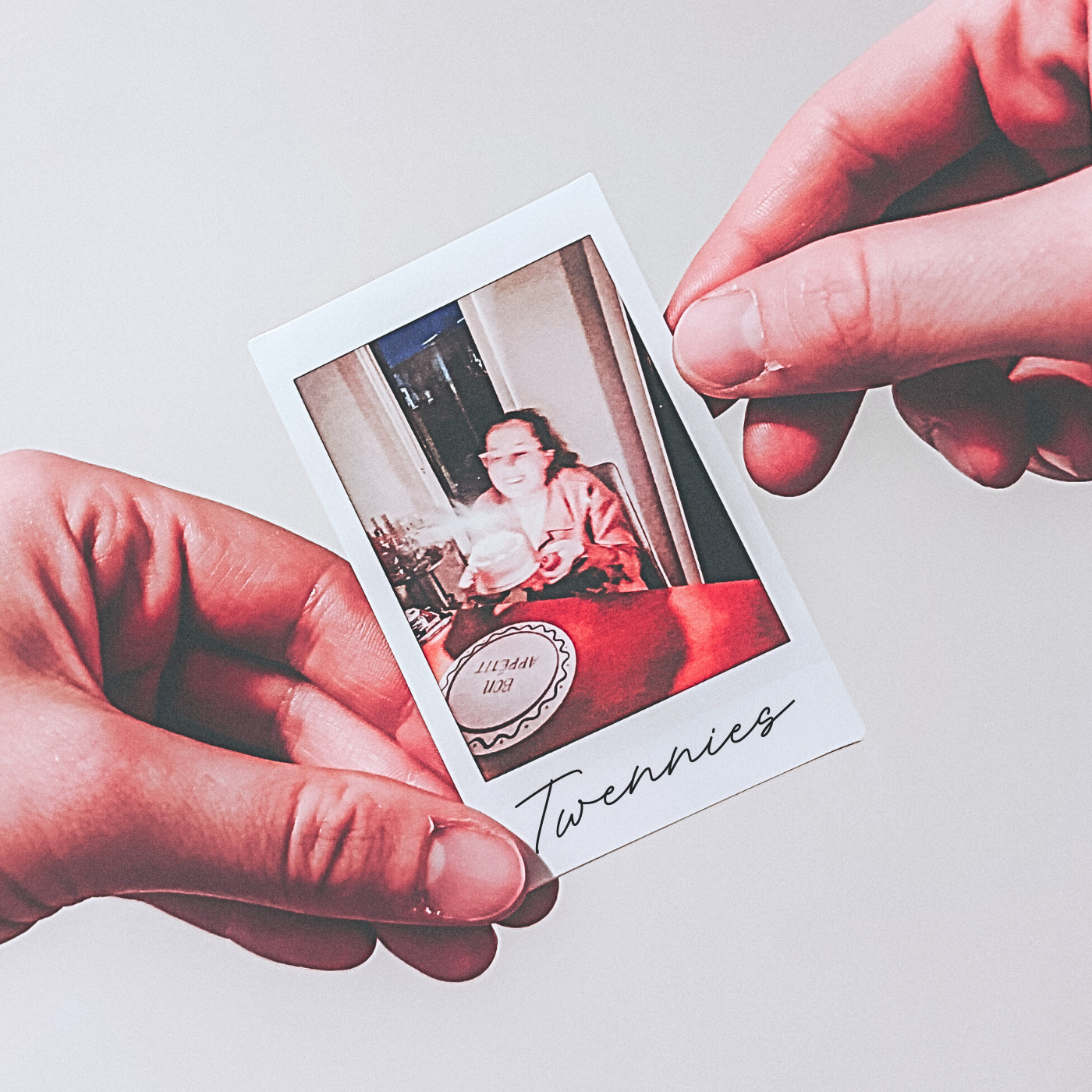 Jacqui Beaa’s ‘Twennies’ Captures the Chaos and Charm of Young Adulthood Jacqui Beaa Twennies Art