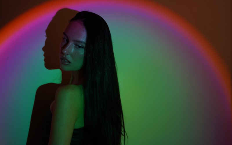 Olivia Cox is Ready to Dazzle with Her Latest Single, 'Paris'