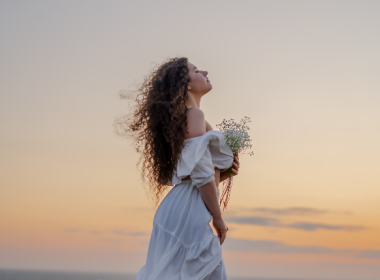 Daria Mirea Reveals Third Single ‘Alright to be Alone’