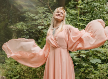 Aaron Fross’s “Cherry Blossom” Paints a Portrait of Fleeting Beauty