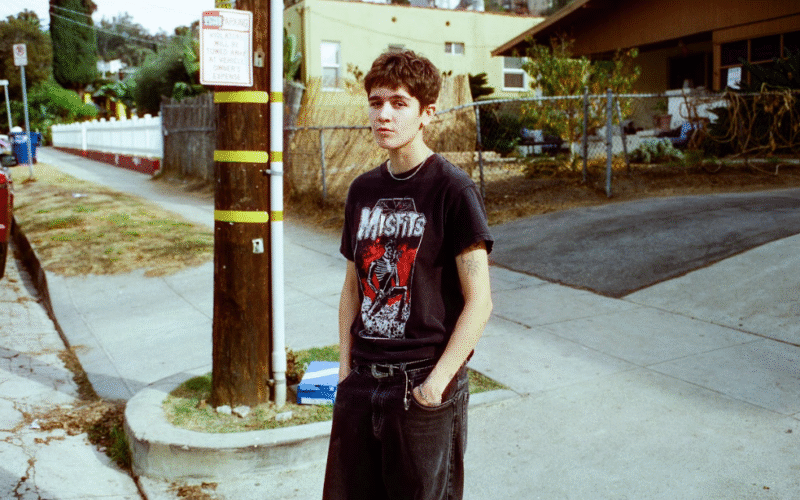 Dirt Flirt Finds Beauty in the Breakdown With Debut Self-Titled EP