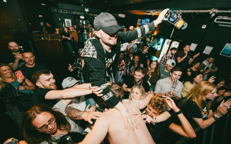 Broken Colours Drop Tender New Indie Anthem "Brother" Broken Colours