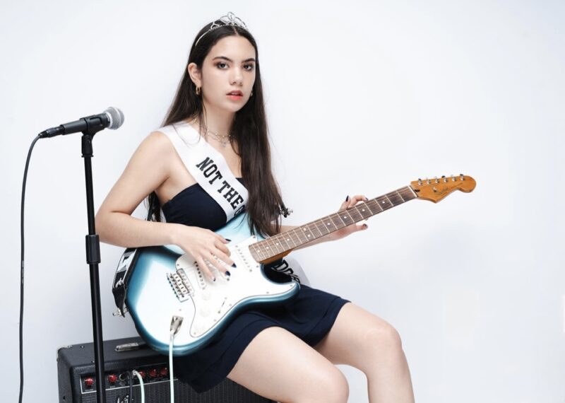 Chloe Sofia Photo by Pm2media