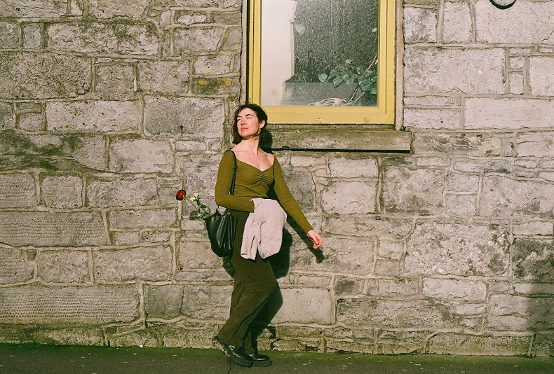 Elle León Gallagher Finds Lasting Light in 'A Chara' Elle León Gallagher Finds Lasting Light in 'A Chara'