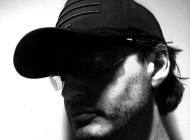 Headbase Channels Pure Euphoria on “Endorphins”