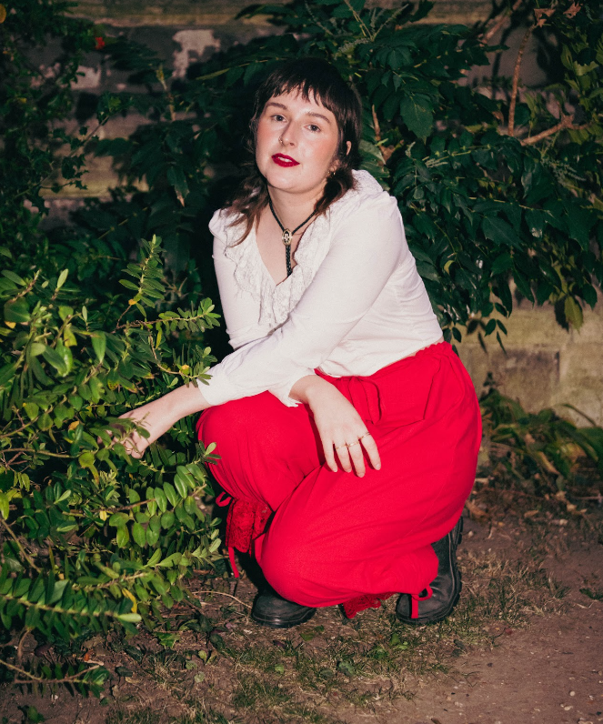 Essy Sparrow Emerges from Isolation with Defiant New Single “Footnote”