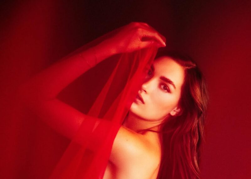 Nya Photo by @annaazarov