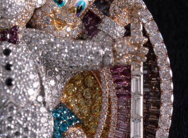 A Jewellers Unveil Custom Piece For Alec Monopoly