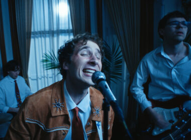 Peter DiMaggio Soars with Empowering New Single “Fly Away”