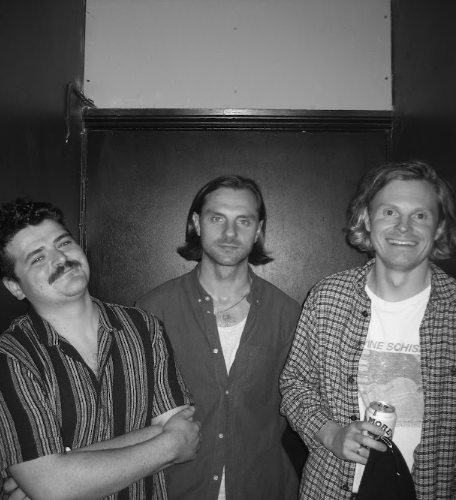 doops’ Debut Album “The Space Between” Bridges Psychedelic Punk and Indie Mastery