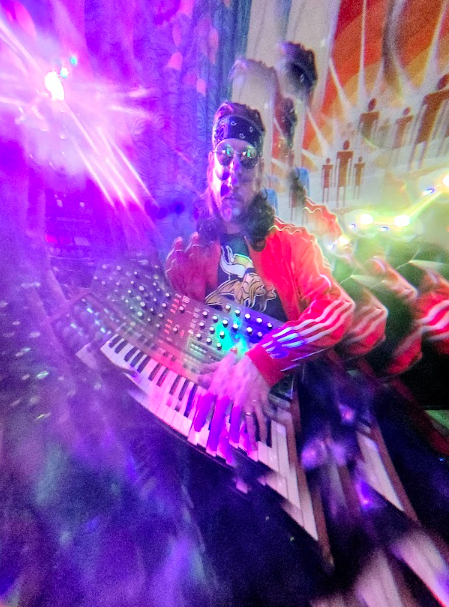 kazaizen Pushes Boundaries on “Sky Fish Fly”