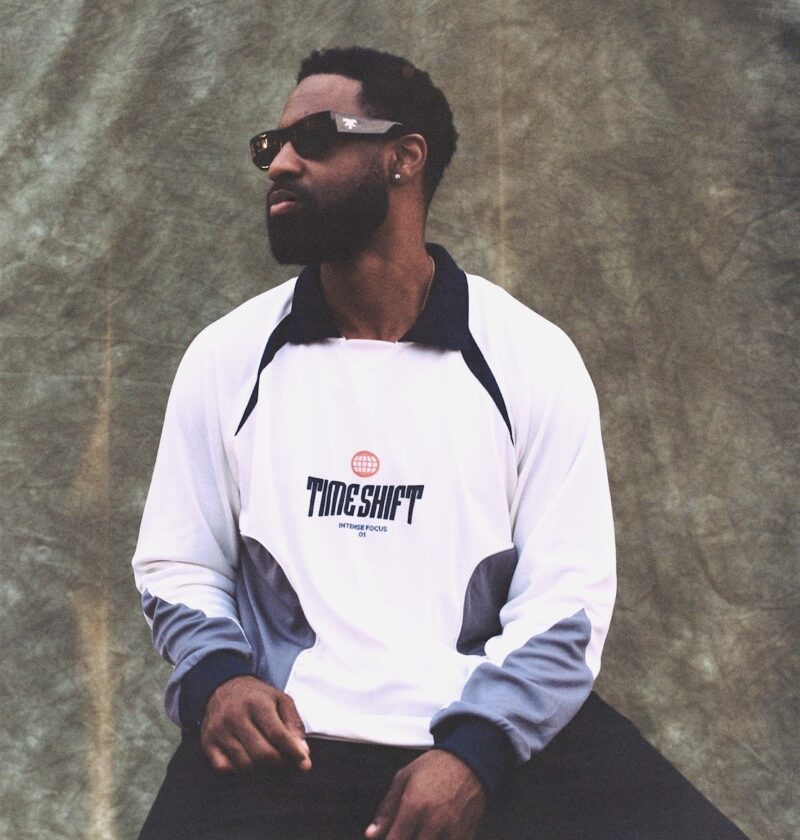 Newman Shines With Refreshing Release 'Dust On The Akai'