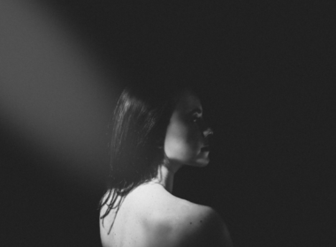 Mary Milton Returns With Orchestral New Ballad “On My Shoulder”