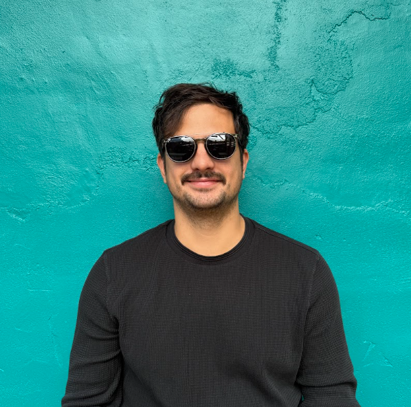 Gianni Ferraro Unveils New Single “The Emperor’s New Clothes”