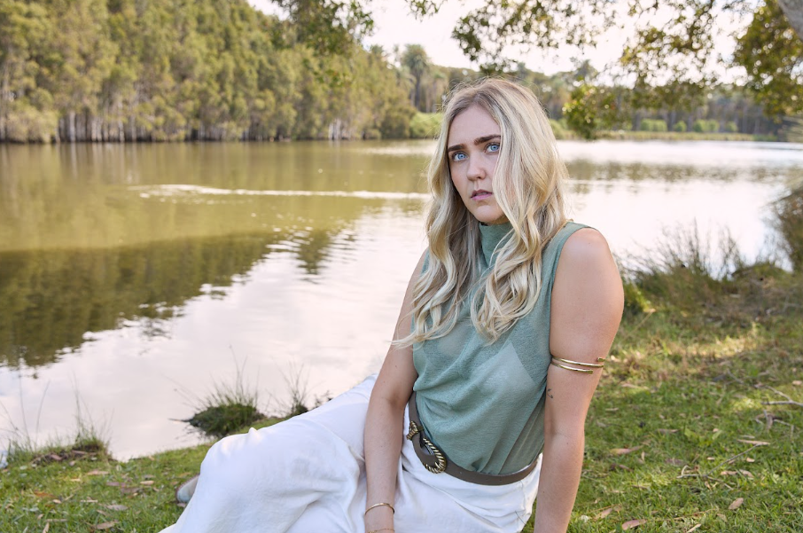 Noble’s “Ugly Heart” Is A New Chapter Written in Country-Folk Colours